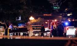 US: 1 officer killed, 3 wounded in standoff with Texas