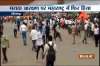 Police had to lathicharge to control violent mob in Solapur
