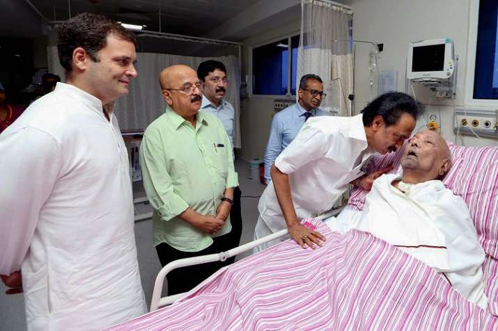 Congress President Rahul Gandhi visits the ailing DMK