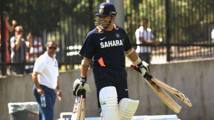 Tendulkar had earlier helped Ashraf when he was